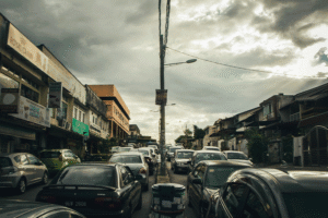 Por qué comprar un coche segunda mano, averiado, con daños o inundado.